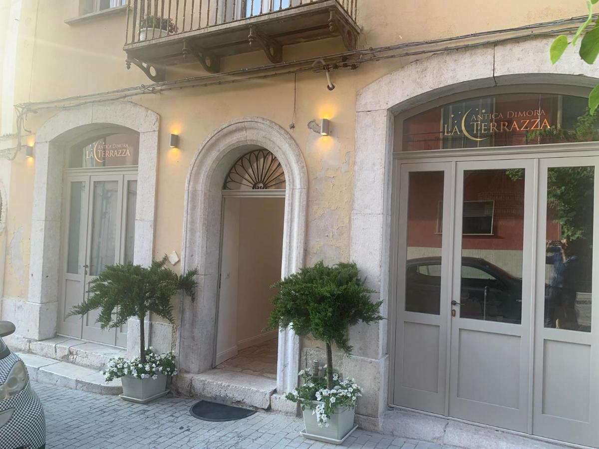 La Terrazza Antica Dimora Hotel Кампобасо Екстериор снимка